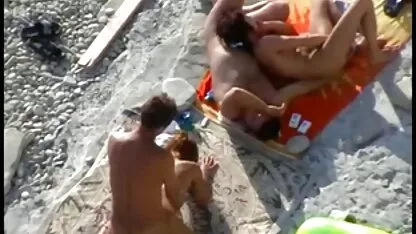 ساحل در ساحل ، پورنو مشهور